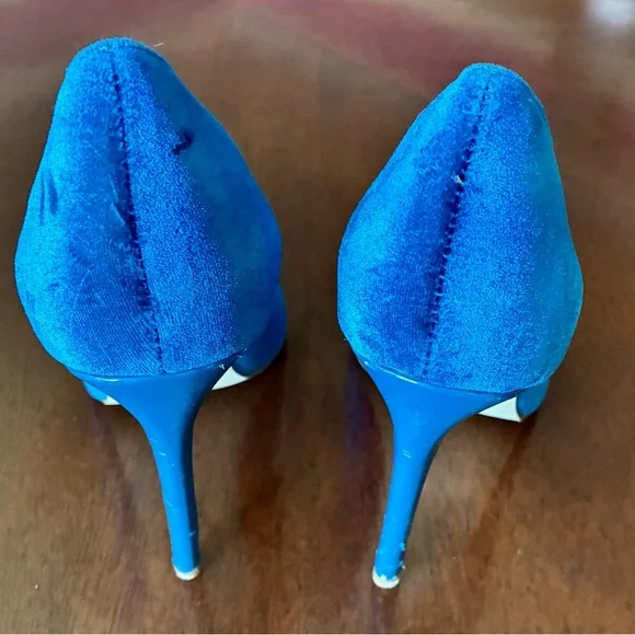 Electric Blue Velvet Stiletto Heels Size 8 | Shoe Republic LA Pointed Pumps - Picture 6 of 7